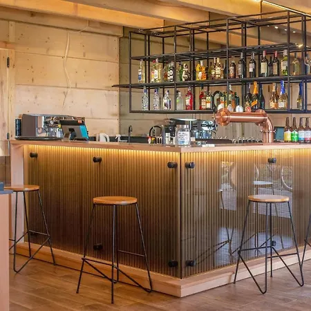 Awesome In Jezierzany